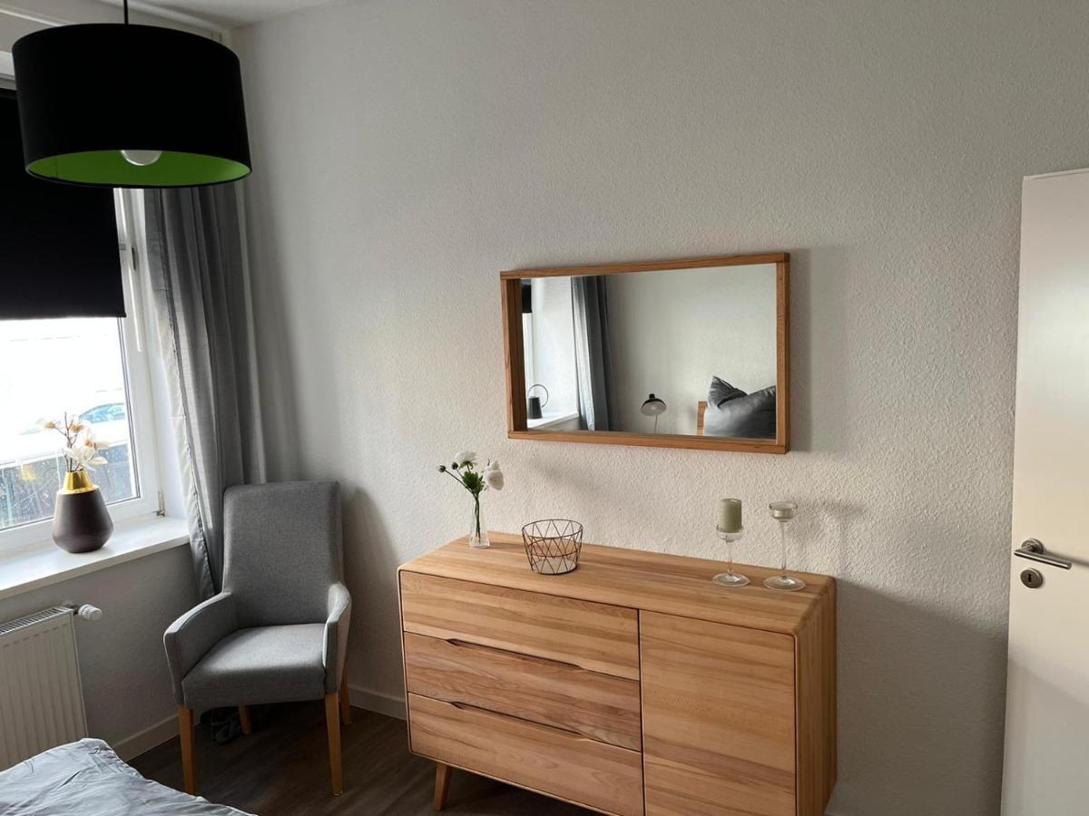 Schmuckstueck Im Herzen Rostocks Mit Gruener Oase Exterior foto